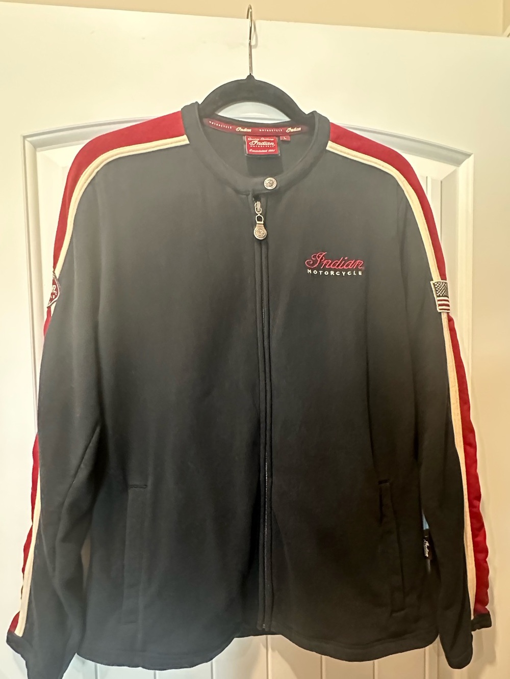 Indian Motorcycle Women’s Black Embroidered Fleece Jacket.  Size Large.